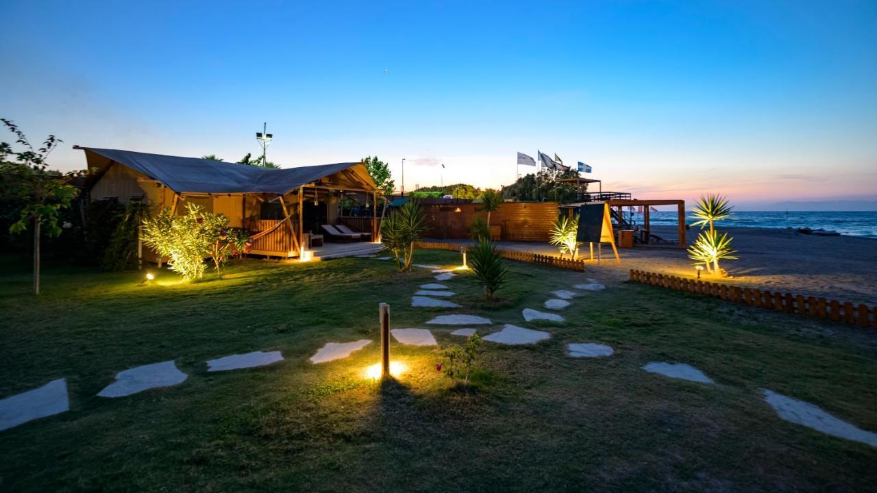 Logos Village Lodge *