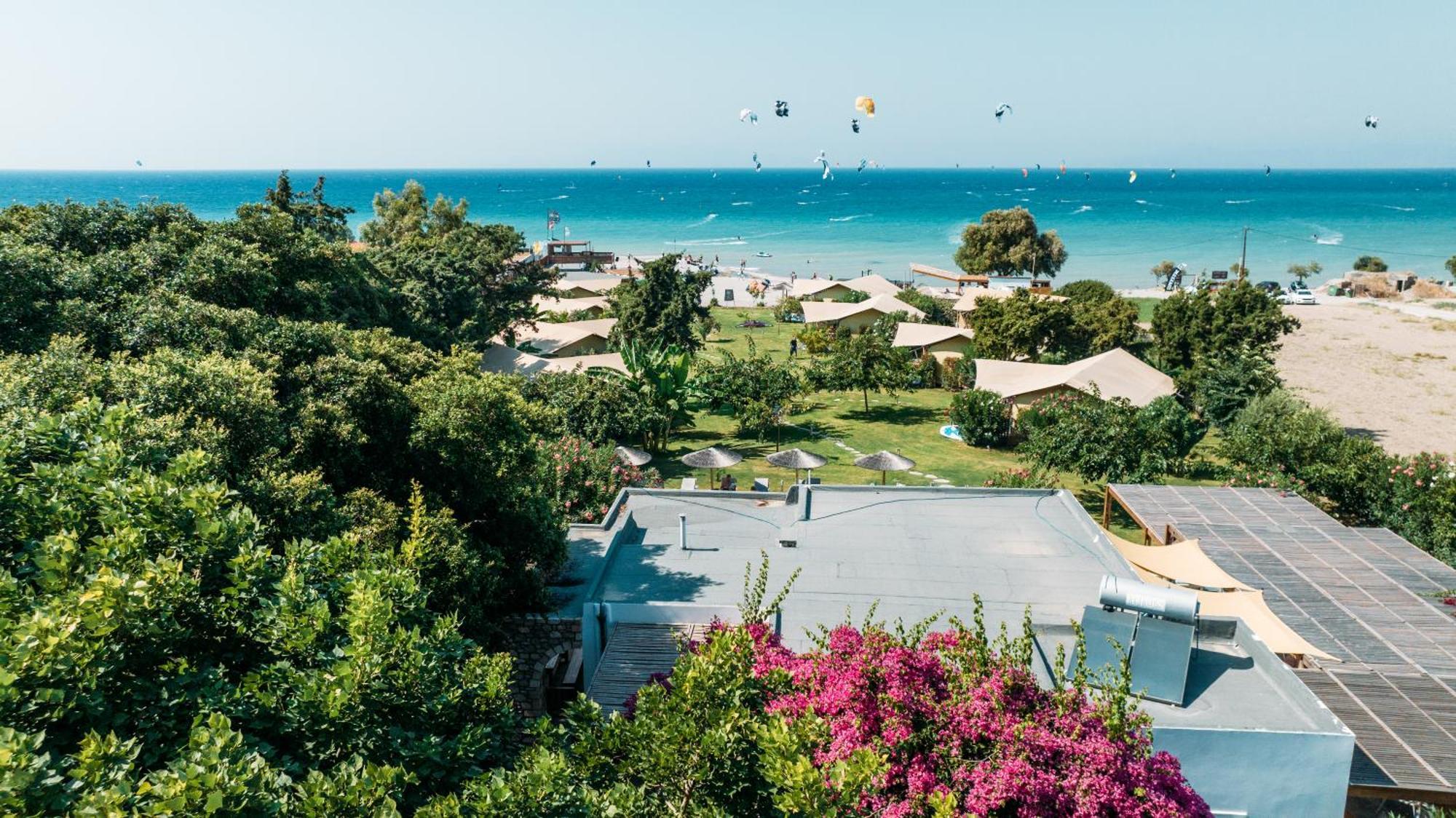 Logos Village Lodge Θεολόγος